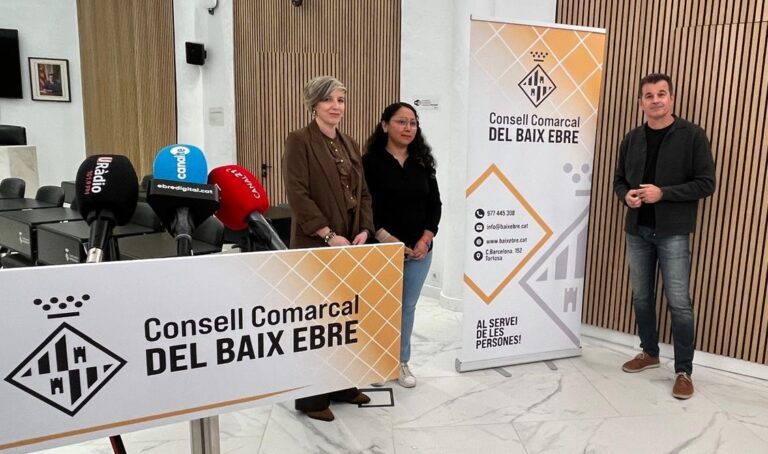 L’alumnat de l’Institut de l’Ebre dona forma a la nova imatge corporativa del Consell Comarcal del Baix Ebre