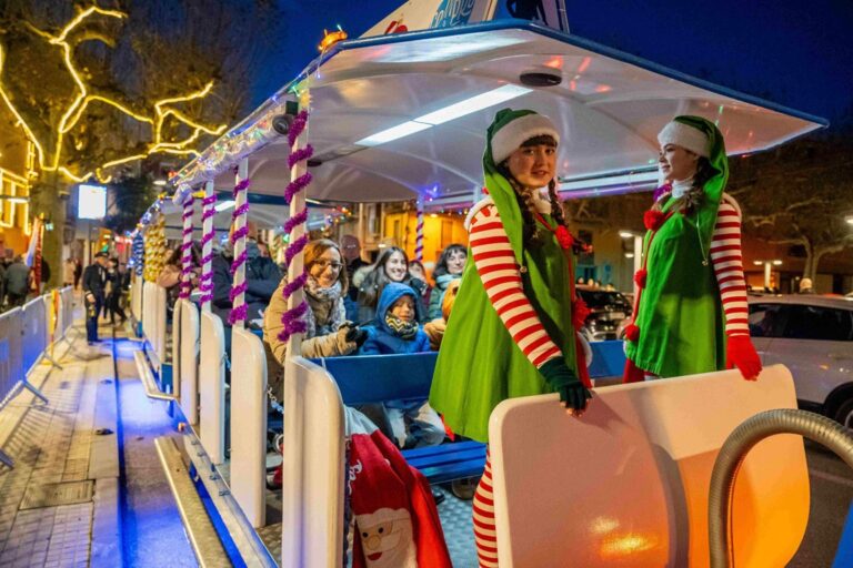 Roquetes amplia la Fira de Nadal fins als 75 expositors i incorpora nous tallers artesans