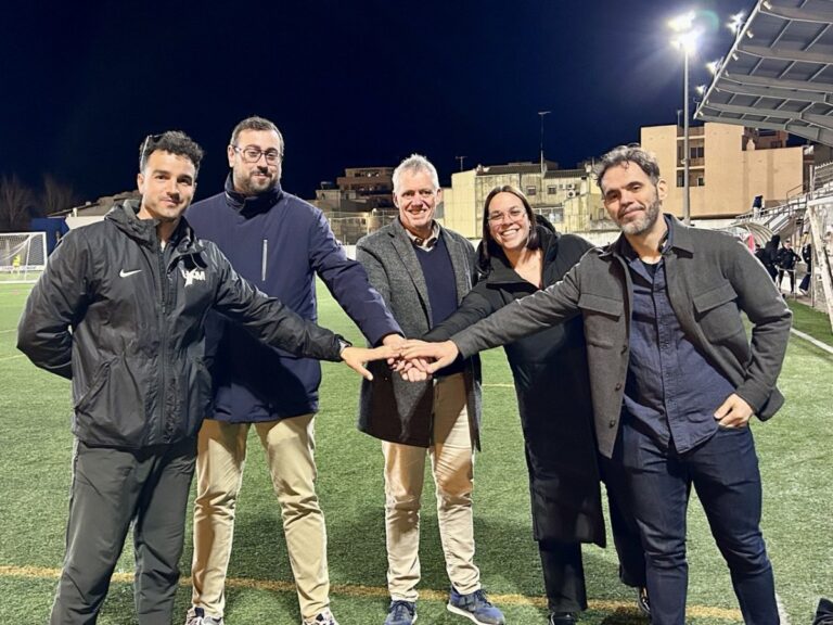 Amposta invertirà prop de 900.000€ en la millora del camp de futbol i de l’estadi municipal d’atletisme i rugbi amb el Pla de Xoc de la Generalitat
