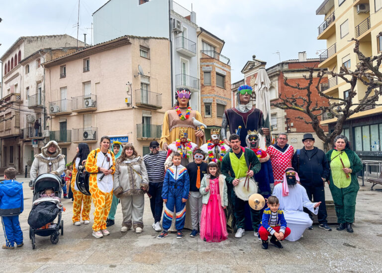 Tot llest a Móra d’Ebre per viure un nou Carnaval ple de color i música del 14 i 15 de febrer