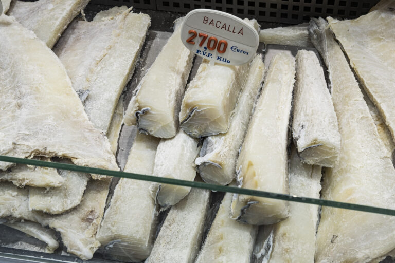 Deu cadenes de supermercats concentren el 65% de les vendes d’aliments a Catalunya