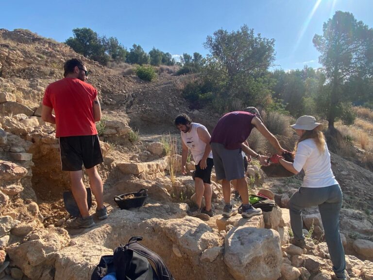 Descoberts nous estrats d’època ibèrica en el jaciment arqueològic de l’Assut de Tivenys